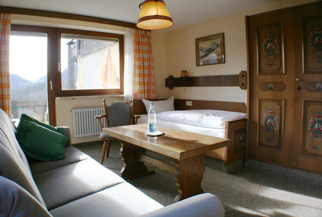 Berghotel Maderhalm Garni 奥伯斯特多夫 客房 照片